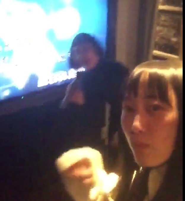 【欅坂46】元SKE48 松井玲奈さん、サイマジョカバーで話題になったチャラン・ポ・ランタン ももちゃんとカラオケでサイマジョを楽しむ動画をうp!